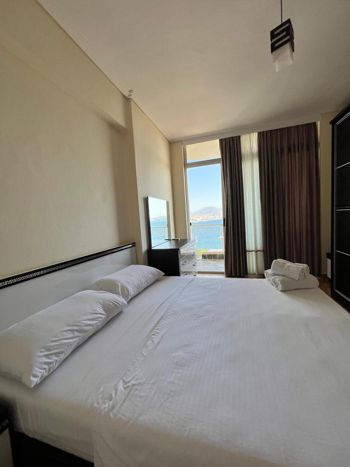 Apartment Spacious Sea View
